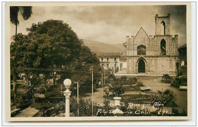 Iglesia de Santa Rosa - Parque Colón
