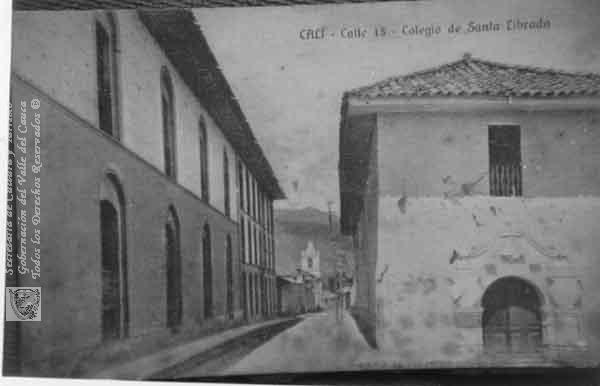 Antigua_sede_del_colegio,_alli_funcionó_desde_su_fundación_en_1823(Convento_e_Iglesia_de_los_Agustinos)_202453